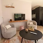 Holiday home Kukeluusje Ermelo, Moderne En Comfortabele Vakantiewoning Op De Veluwe! Ermelo